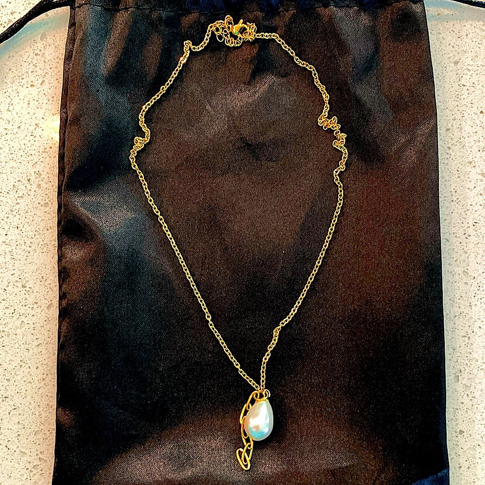 Costume Gold Necklace with faux pearl charm